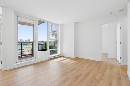 609 111 W Georgia Street, Vancouver, BC, Vancouver — Apartment/Condo for sale