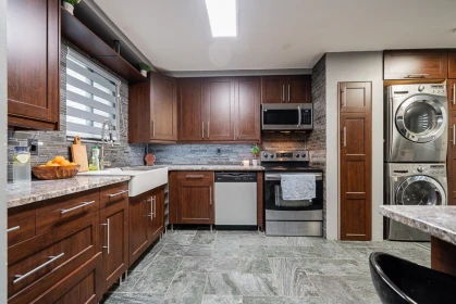 71 8555 King George Boulevard, Surrey, BC, Surrey — Townhouse for sale