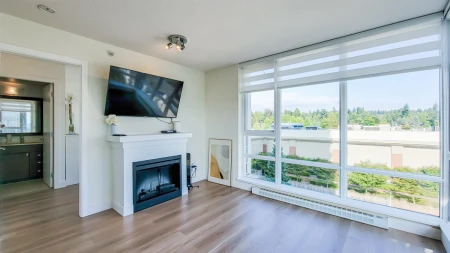 810 9868 Cameron Street, Burnaby, BC, Burnaby — Apartment/Condo for sale