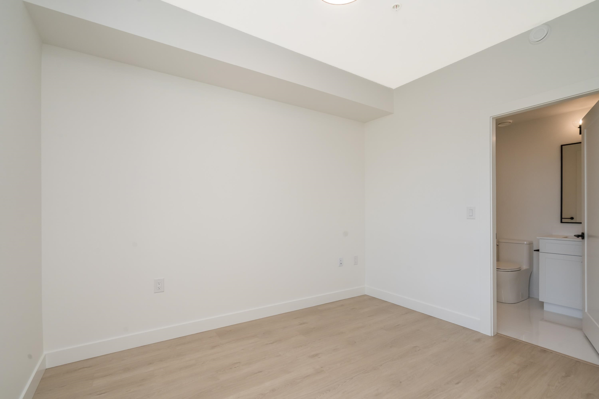 Laundry Room Photo of 512 19979 76 Avenue, Langley, BC