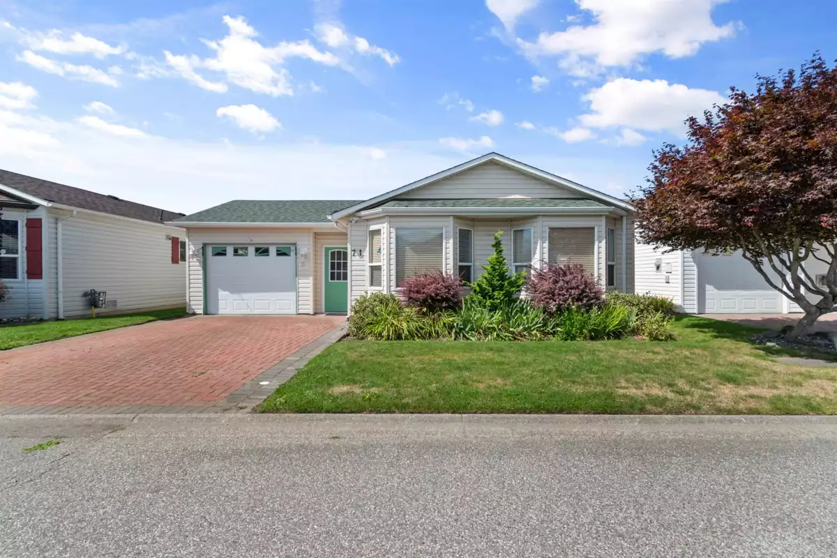 Exterior Rear Photo of 71 45918 Knight Road, Chilliwack, BC