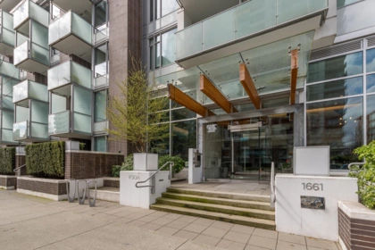 516 1661 Quebec Street, Vancouver, BC, Vancouver — Apartment/Condo for sale
