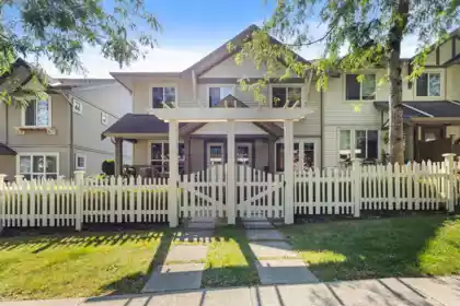 20 4401 Blauson Boulevard, Abbotsford, BC, Abbotsford — Townhouse for sale