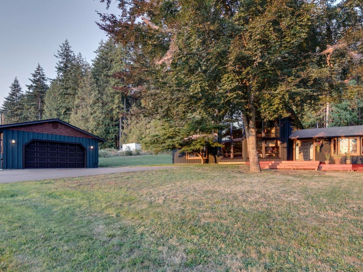 Aerial View of 11038 Greenwood Drive, Mission, BC