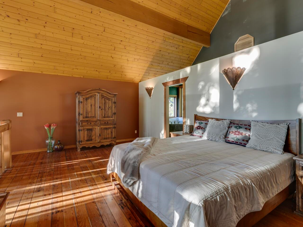 Front Yard Photo of 11038 Greenwood Drive, Mission, BC