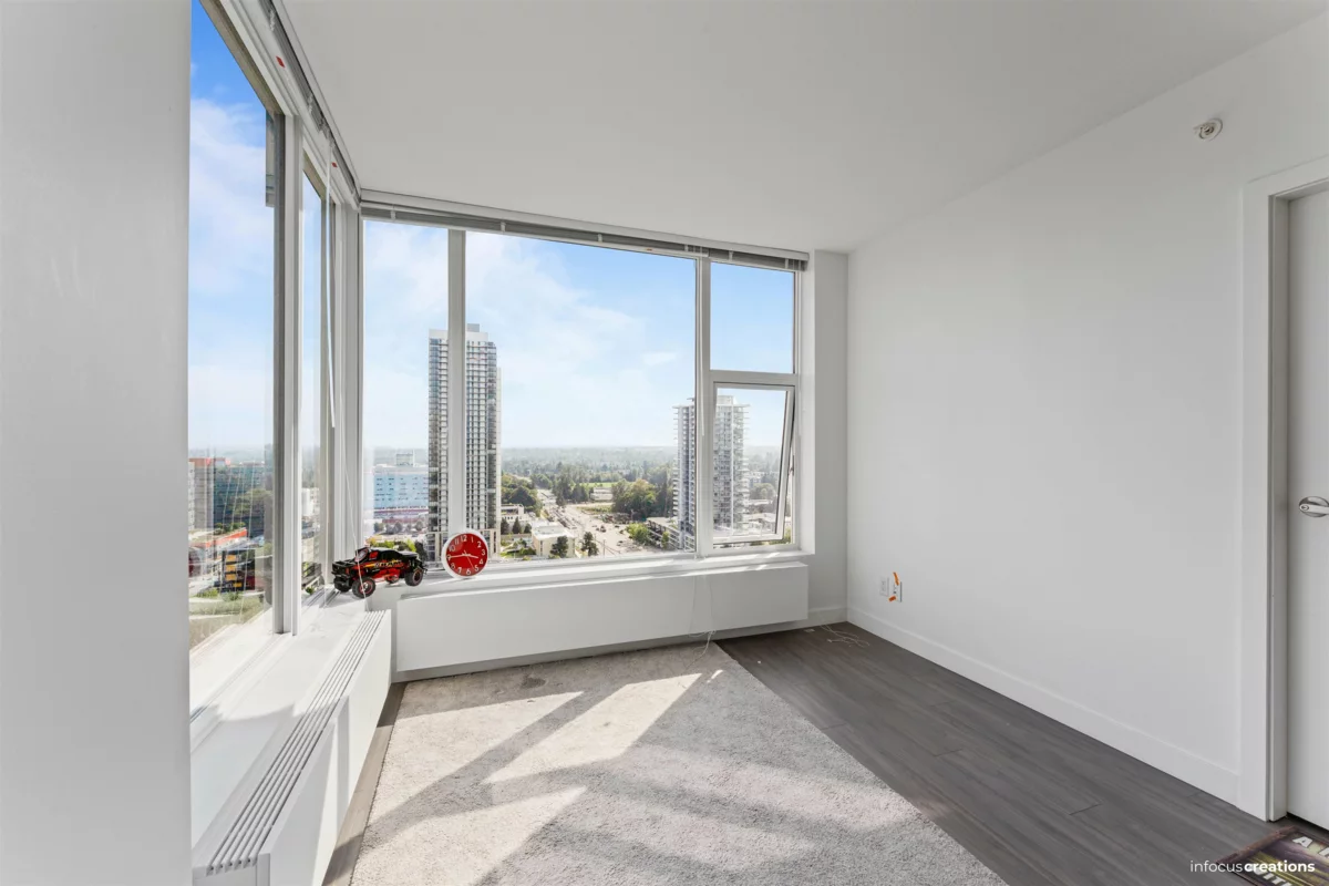 Pantry Photo of 1910 13615 Fraser Highway, Surrey, BC