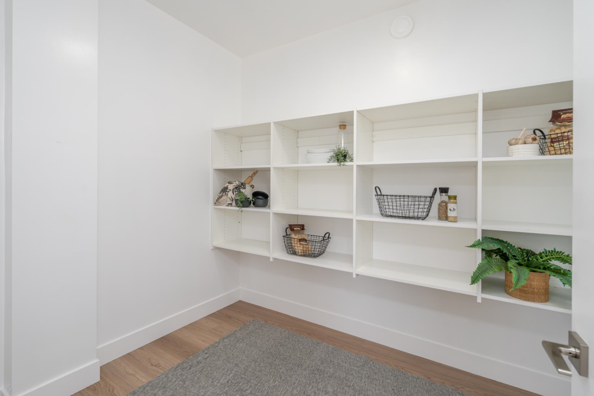 Breakfast Nook Photo of 104 9384 Fletcher Street, Chilliwack, BC