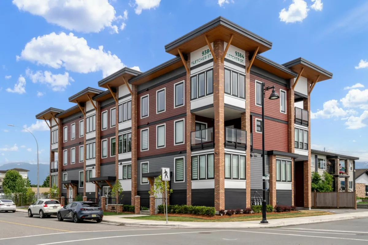 Exterior Front Photo of 104 9384 Fletcher Street, Chilliwack, BC