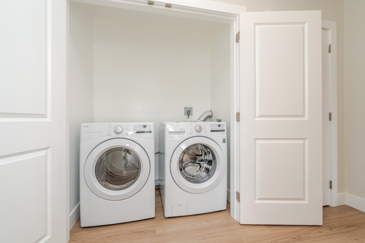 Front Yard Photo of 104 9384 Fletcher Street, Chilliwack, BC