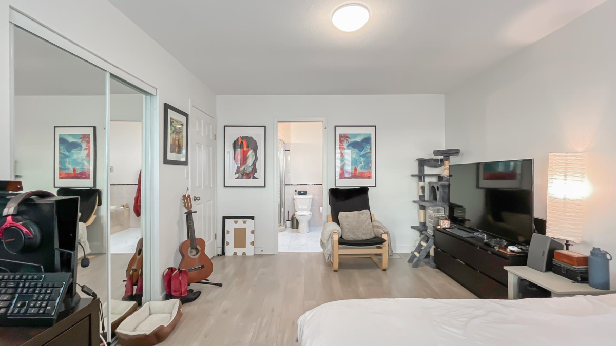 Bedroom 4 Photo of 736 E 55th Avenue, Vancouver, BC