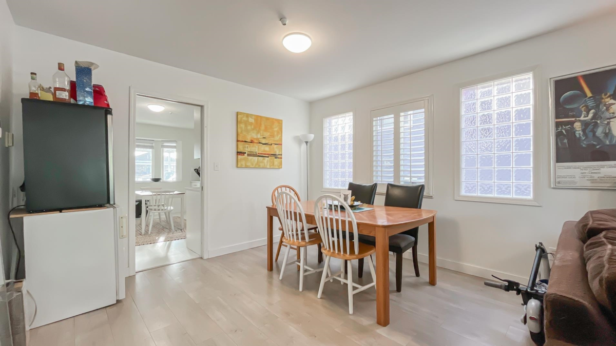Kitchen Island Photo of 736 E 55th Avenue, Vancouver, BC