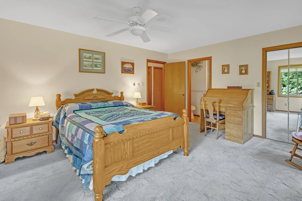 Hallway Photo of 45360 Magdalena Place, Cultus Lake, BC