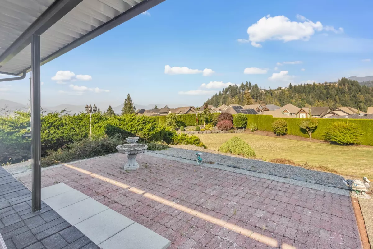 Hot Tub / Spa Photo of 45360 Magdalena Place, Cultus Lake, BC