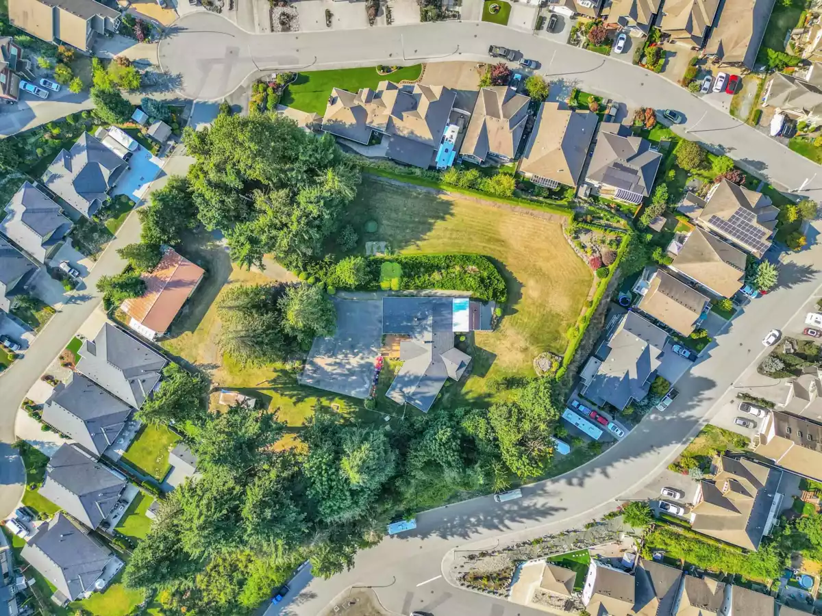 Kitchen Island Photo of 45360 Magdalena Place, Cultus Lake, BC