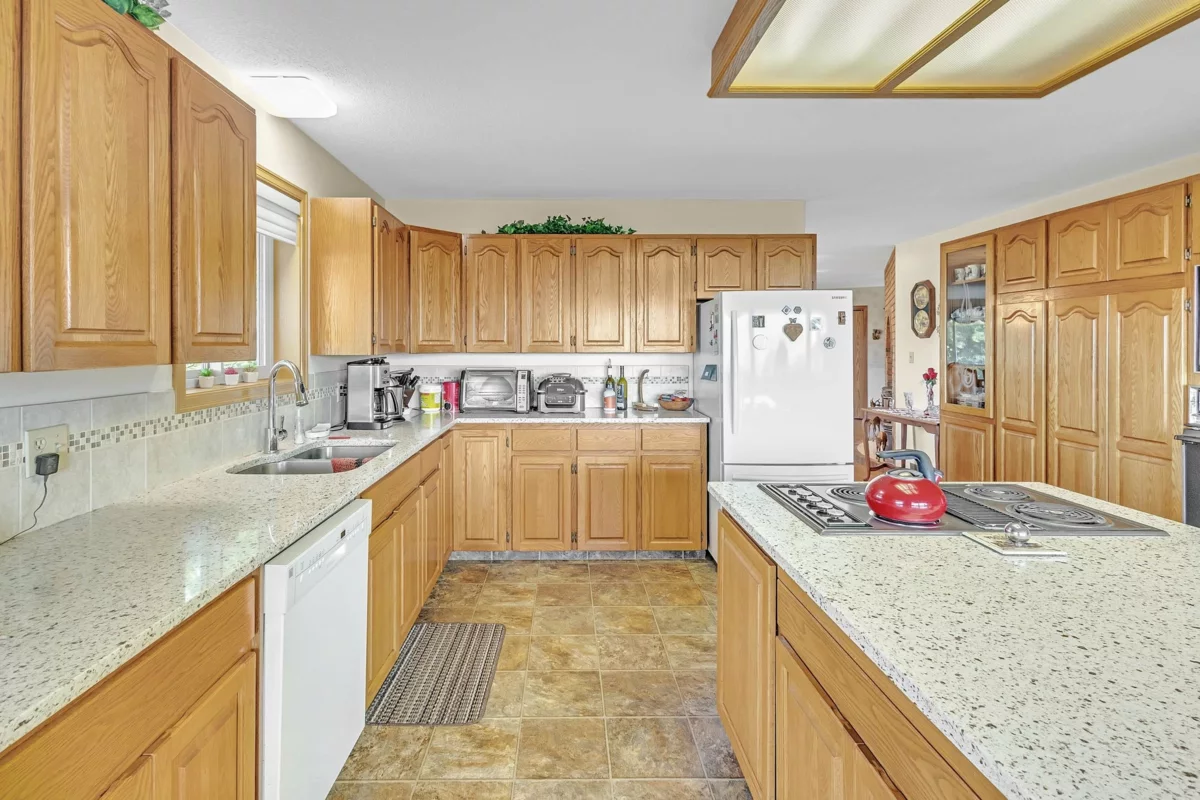 Loft / Bonus Room Photo of 45360 Magdalena Place, Cultus Lake, BC