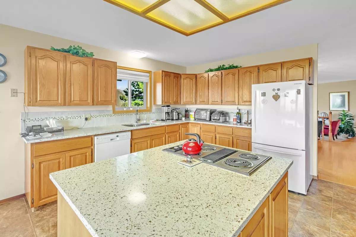 Office / Den Photo of 45360 Magdalena Place, Cultus Lake, BC