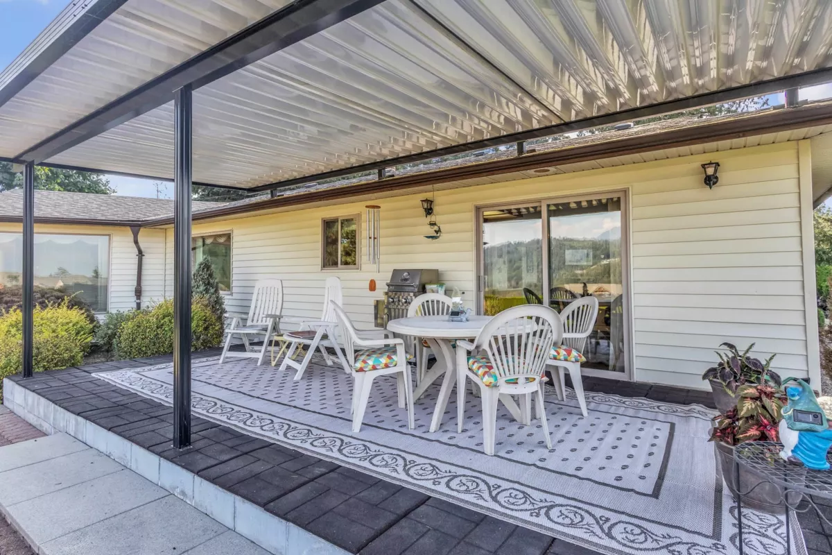 Swimming Pool Photo of 45360 Magdalena Place, Cultus Lake, BC