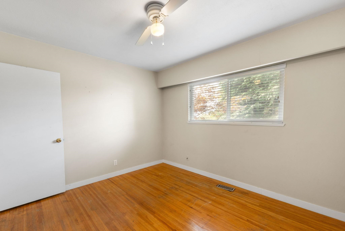 Primary Bathroom Photo of 695 Newport Street, Coquitlam, BC
