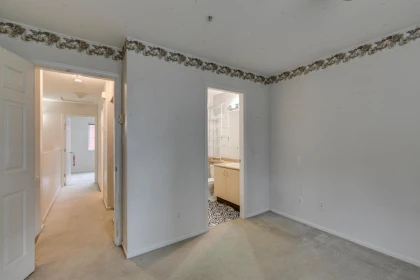 Basement Recreation Room Photo of 50 123 Seventh Street, New Westminster, BC