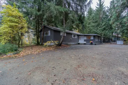 10821 N Popkum Road, Rosedale, BC, Rosedale — 2 bed single family residence for sale