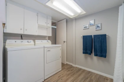 Hallway Photo of 10821 N Popkum Road, Rosedale, BC