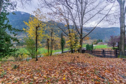 Neighborhood Park Photo Near 10821 N Popkum Road, Rosedale, BC