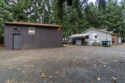 Outdoor Deck Photo of 10821 N Popkum Road, Rosedale, BC