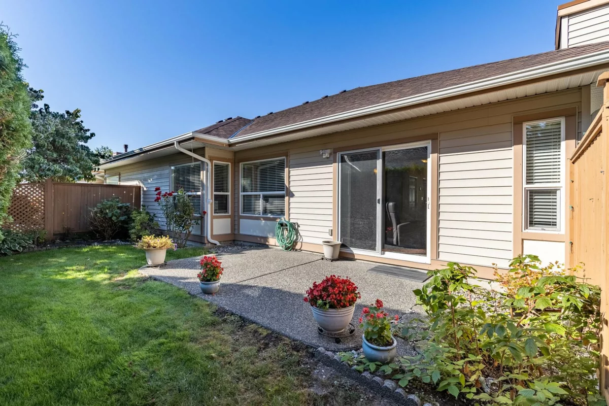 Outdoor Patio Photo of 15 18939 65 Avenue, Surrey, BC