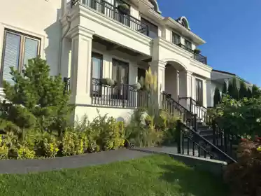 5538 Meadedale Drive, Burnaby, BC