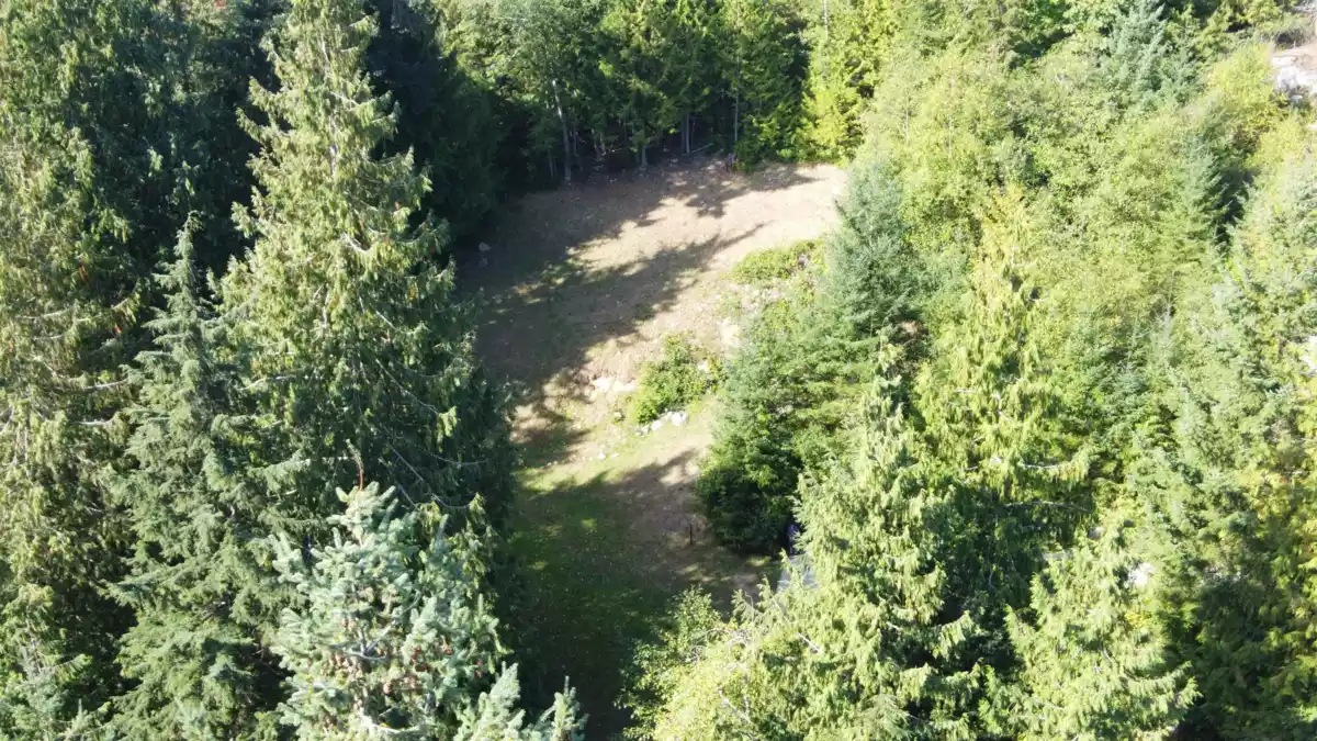 Primary Bathroom Photo of 5661 Salmon Drive, Sechelt, BC