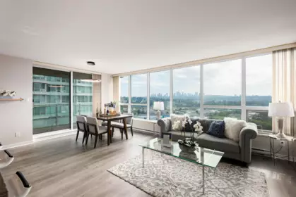 1403 2200 Douglas Road, Burnaby, BC, Burnaby — Apartment/Condo for sale