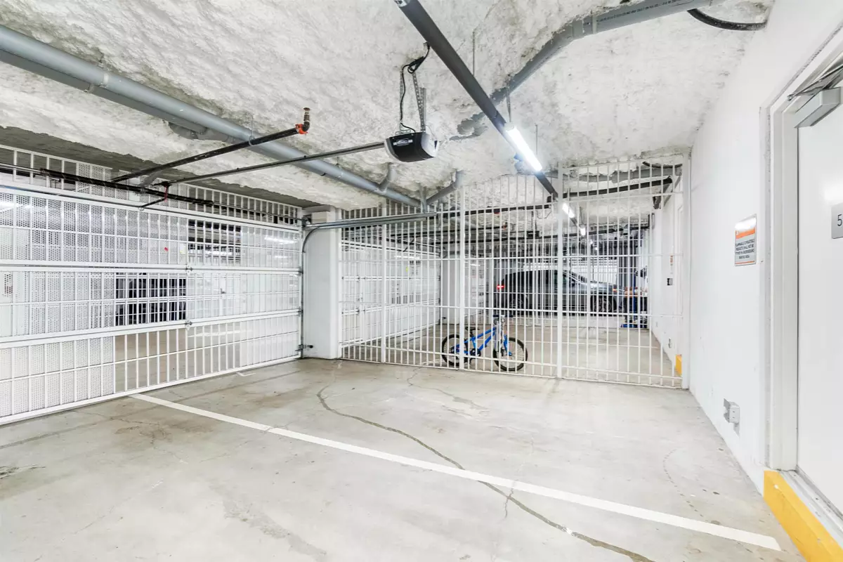 Community Amenities Photo (Clubhouse) of 5 1133 Ridgewood Drive, North Vancouver, BC