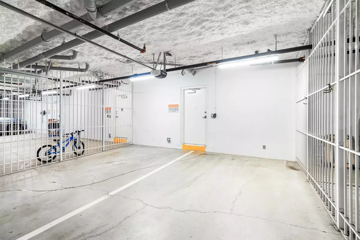 Neighborhood Park Photo Near 5 1133 Ridgewood Drive, North Vancouver, BC