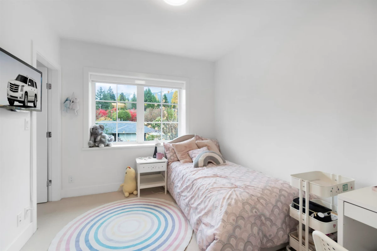 Outdoor Patio Photo of 5 1133 Ridgewood Drive, North Vancouver, BC