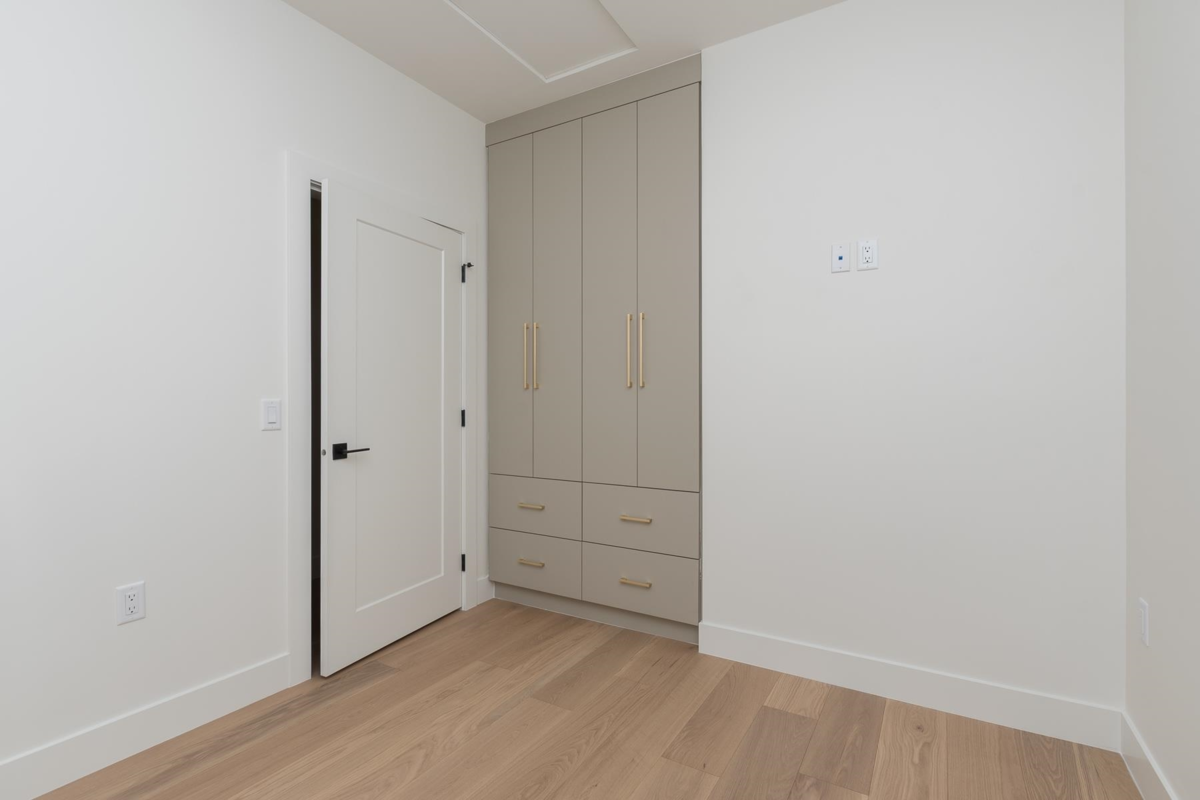 Backyard Photo of 2261 E 35th Avenue, Vancouver, BC