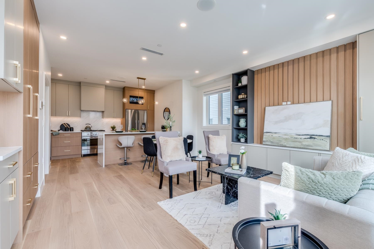 Family Room Photo of 2261 E 35th Avenue, Vancouver, BC