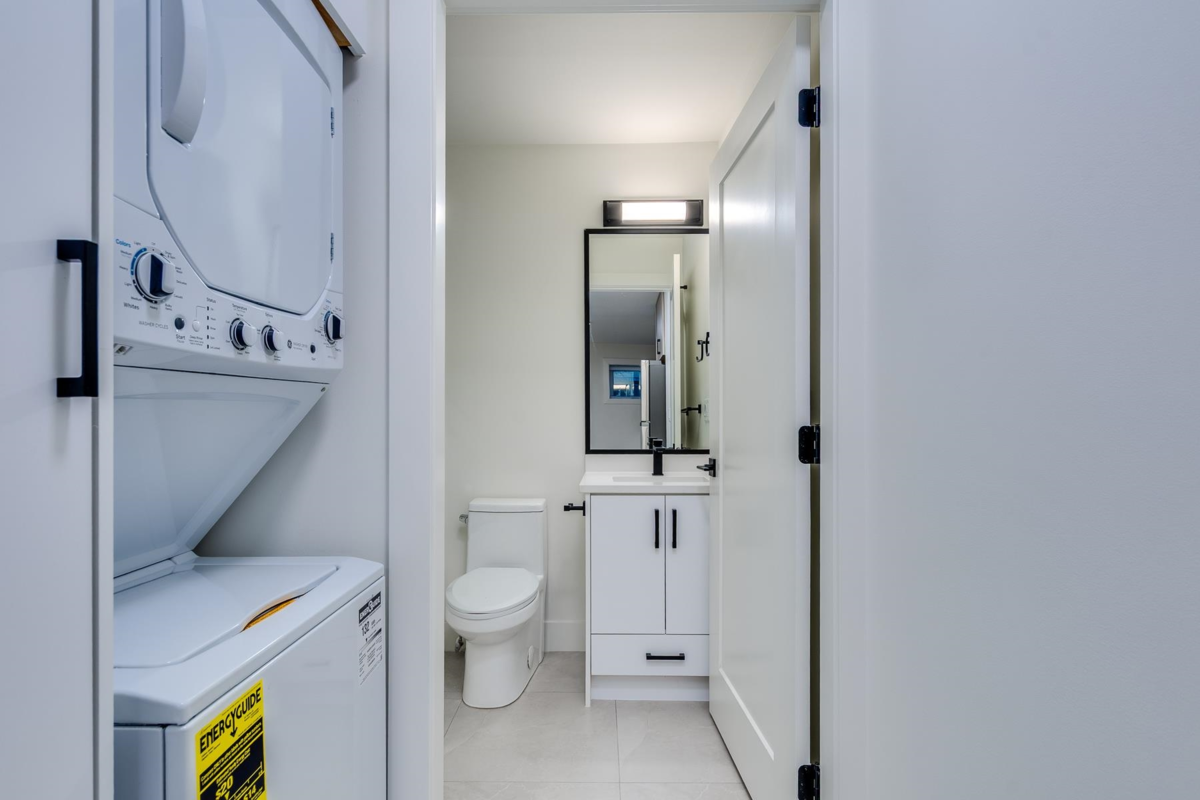 Neighborhood Park Photo Near 2261 E 35th Avenue, Vancouver, BC