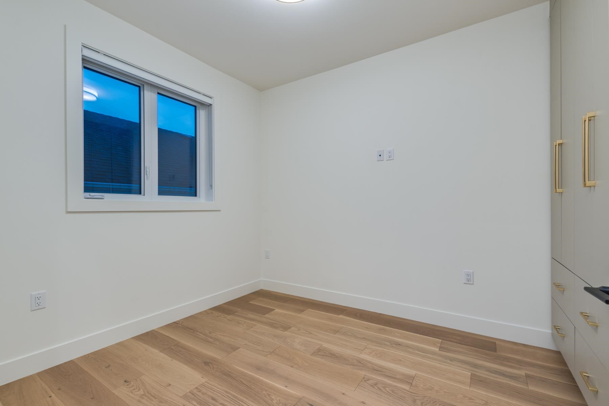 Outdoor Deck Photo of 2261 E 35th Avenue, Vancouver, BC