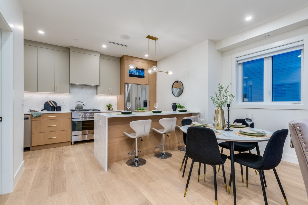 Primary Bedroom Photo of 2261 E 35th Avenue, Vancouver, BC