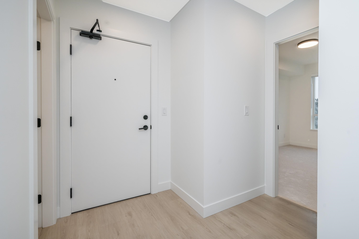 Bedroom 2 Photo of 305 19979 76 Avenue, Langley, BC