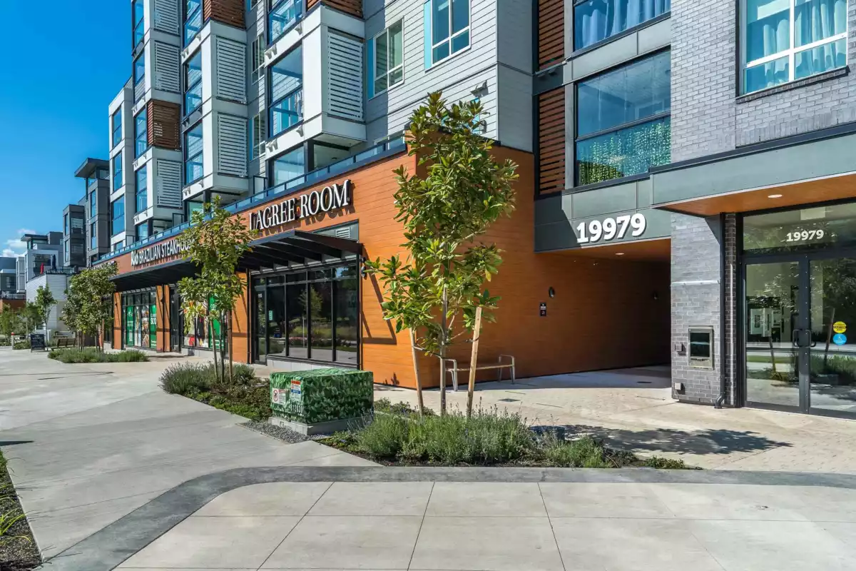 Kitchen Photo of 305 19979 76 Avenue, Langley, BC