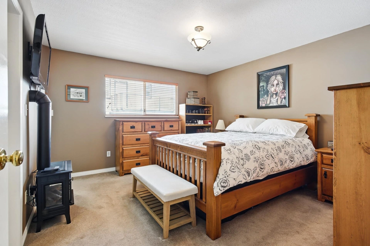 Bedroom 3 Photo of 11441 Surrey Road, Surrey, BC