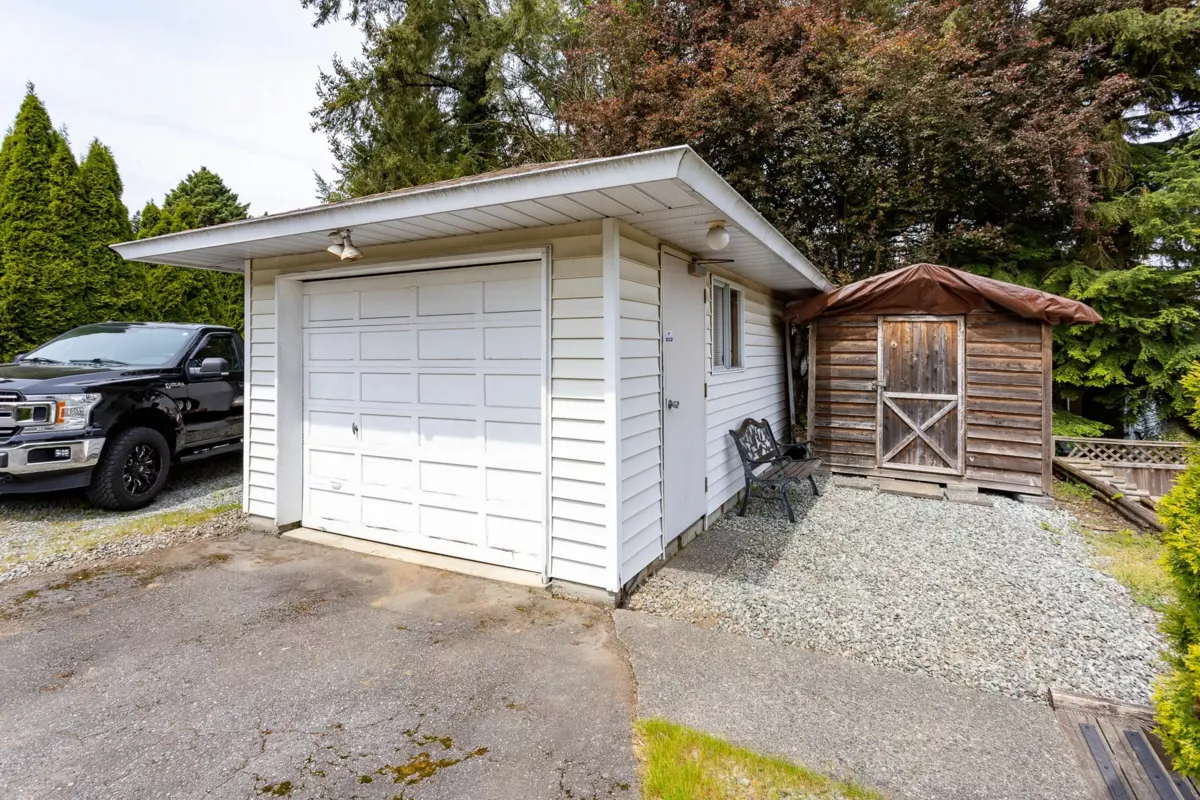 Staircase Photo of 11441 Surrey Road, Surrey, BC