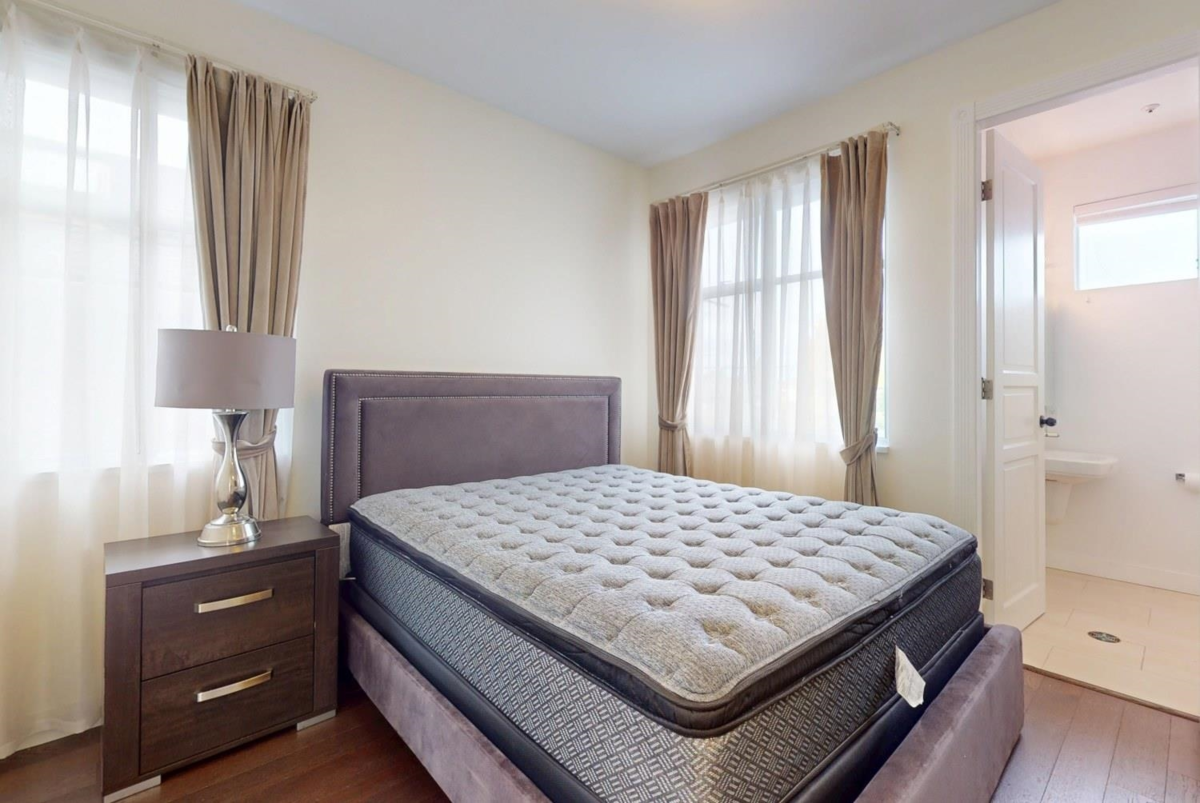 Entry Foyer Photo of 2789 W 24th Avenue, Vancouver, BC