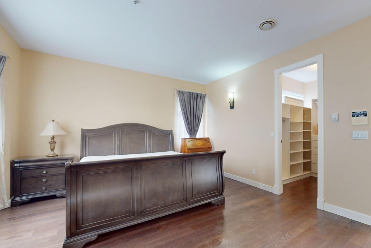 Guest Bathroom Photo of 2789 W 24th Avenue, Vancouver, BC