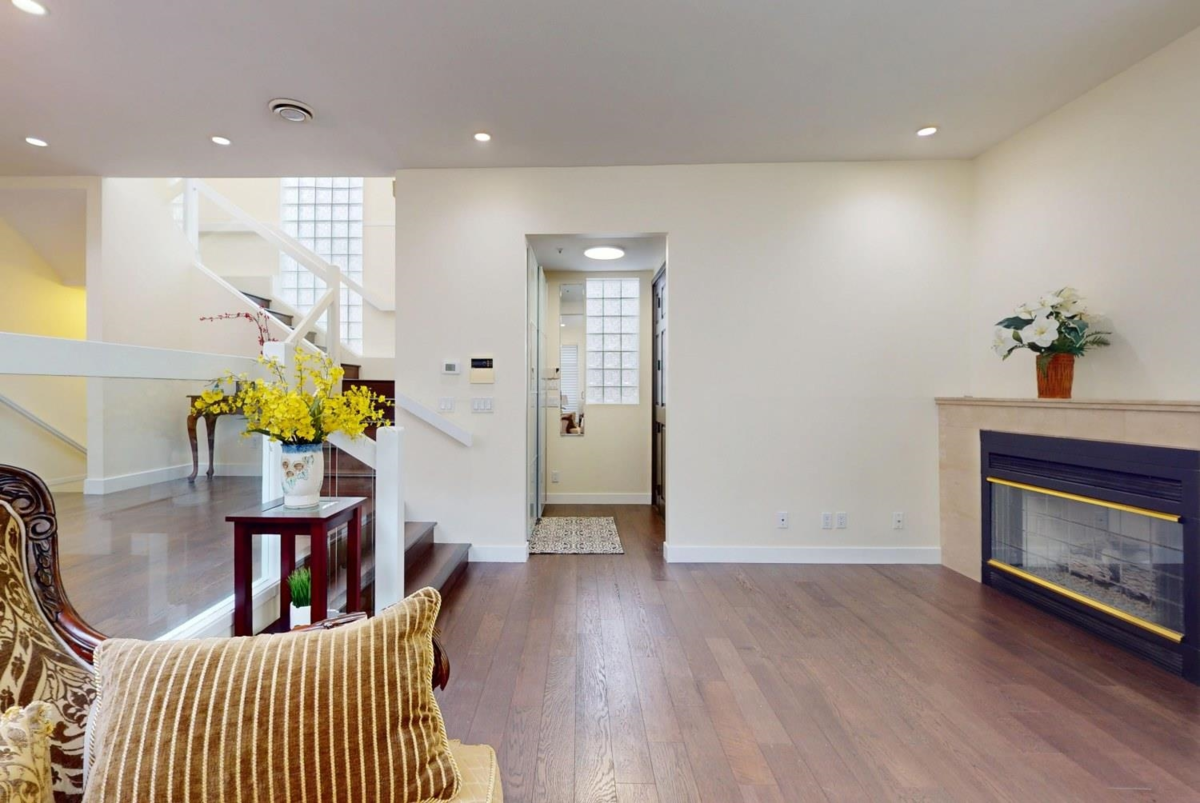 Kitchen Island Photo of 2789 W 24th Avenue, Vancouver, BC