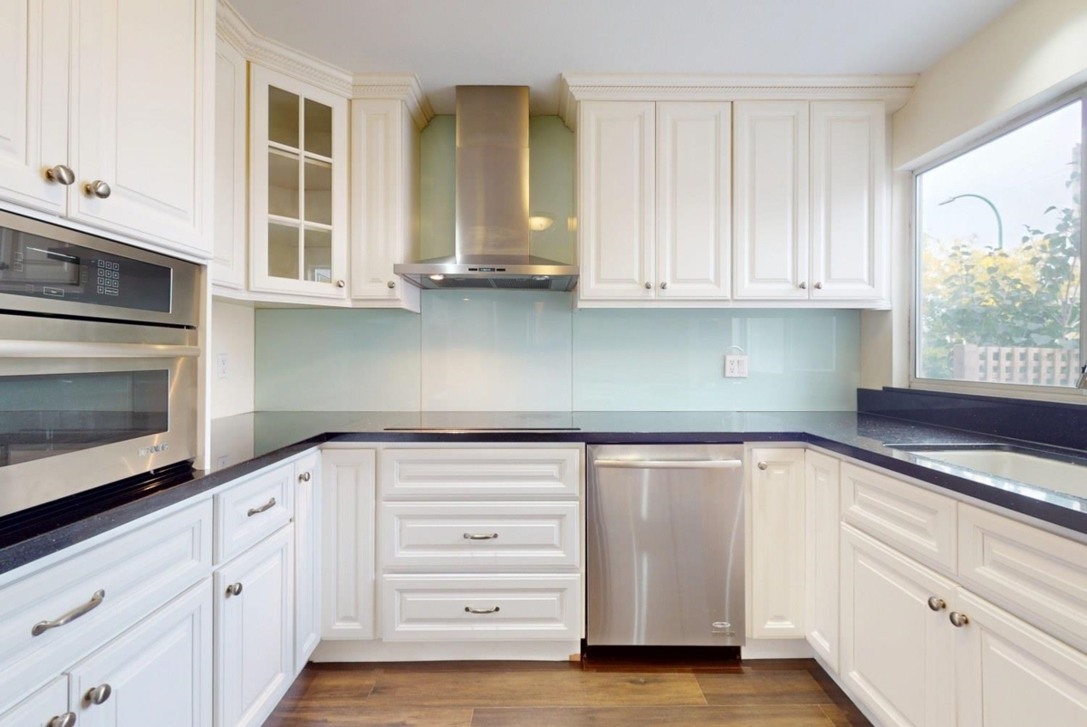 Pantry Photo of 2789 W 24th Avenue, Vancouver, BC