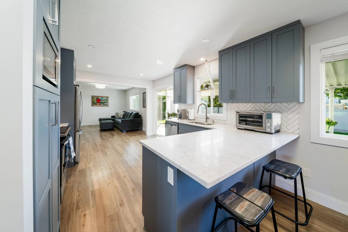 Primary Bathroom Photo of 6527 Swanson Street, Chilliwack, BC