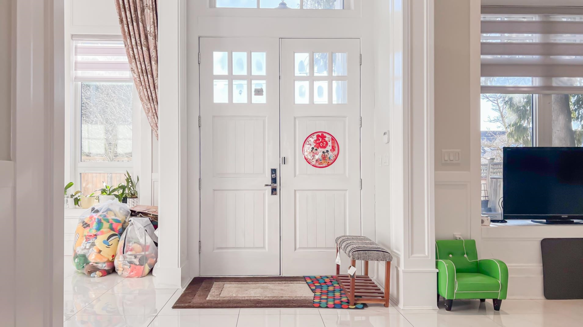 Kitchen Island Photo of 5811 Moncton Street, Richmond, BC