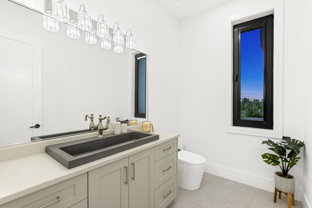 Loft / Bonus Room Photo of 19890 16 Avenue, Langley, BC